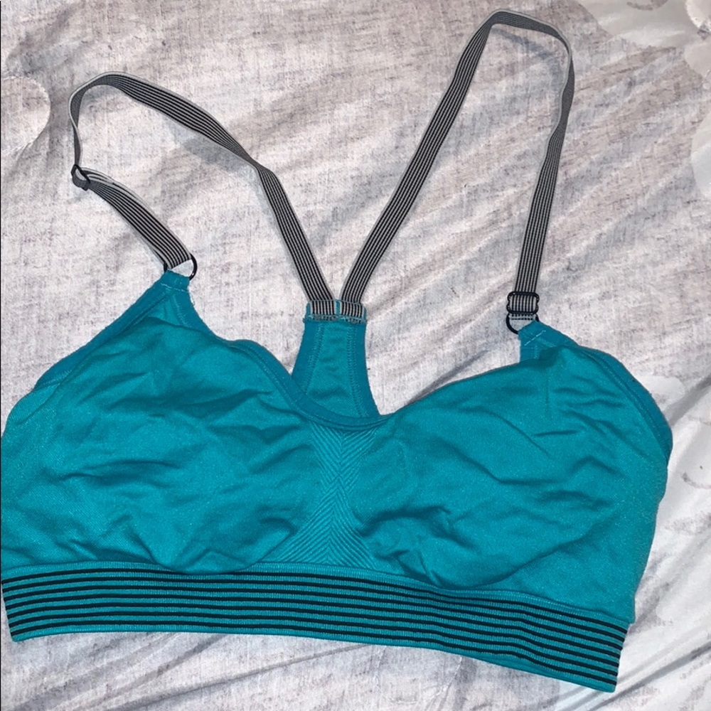 Victoria’s Secret sport bra